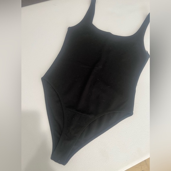 Zara. Trafaluc Round neck tank style bodysuit.size S - Picture 3 of 6